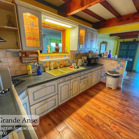 Villa Grande L'Anse Petite Île 外观 照片